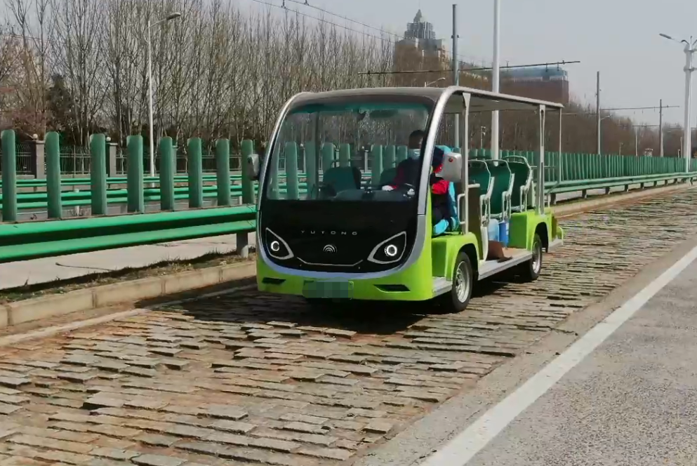 你能想象驾驶景区观光车有多“简单”？！