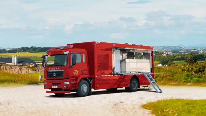 涨见识！你见过如此强大的特种车辆后援团吗？