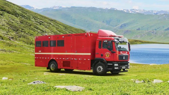 涨见识！你见过如此强大的特种车辆后援团吗？