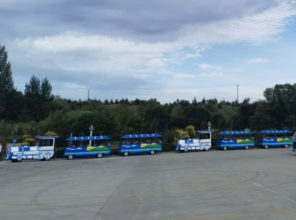 只看一眼就“沦陷”，这个秋天，来多伦湖邂逅第一波秋色！