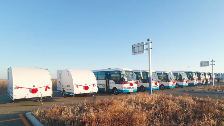 交车！壹定发考试车批量交付吉林省白城市公安局交管部门