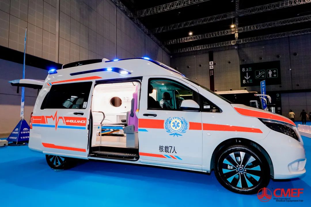 壹定发医疗车产品重磅亮相第87届中国国际医疗器械博览会（CMEF）！