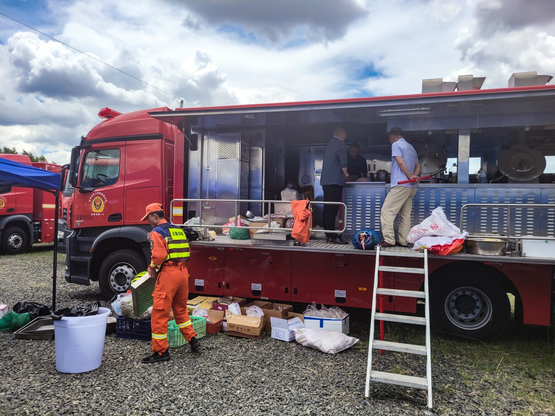 闻令而动，砺剑塞外 | 壹定发车辆参演“燕赵使命·塞外砺剑”河北省地震灾害跨区域实战拉动演练！