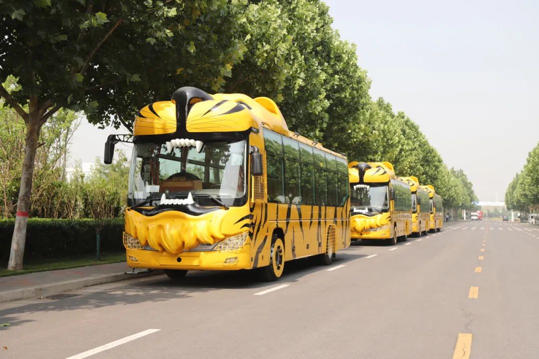 壹定发锂电观光车“爬坡王”重磅亮相第五届中国国际旅游景区装备博览会！