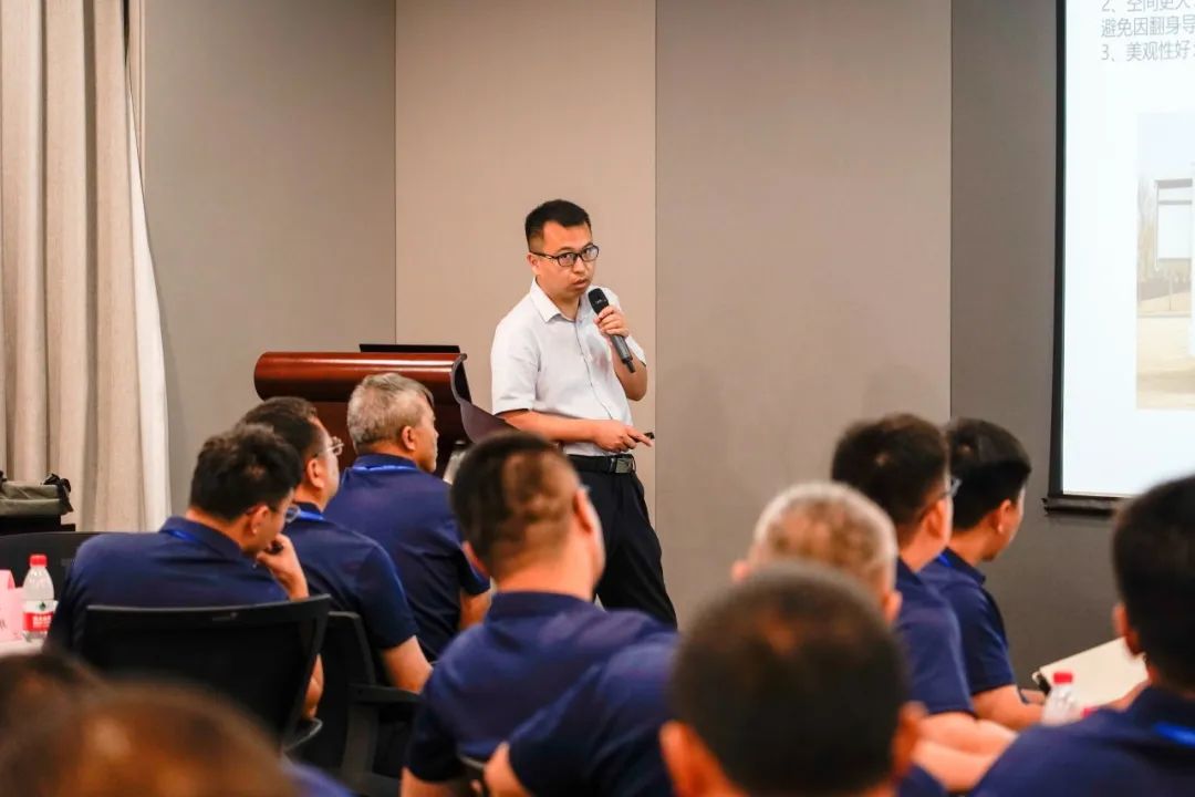 壹定发专用车售后服务培训圆满结束，为客户打造高质量服务体验！