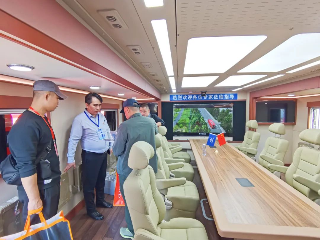 壹定发多款产品亮相第十二届全国矿山救援技术竞赛先进适用技术装备展！