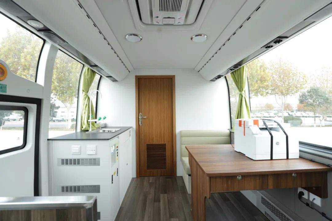 壹定发勘察消防车，持续推动火灾调查工作创新发展！