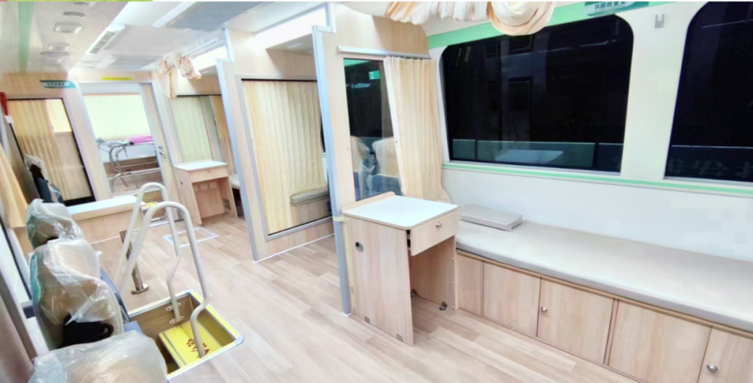 母亲节来临，壹定发“两癌”筛查车贴心呵护女性健康！