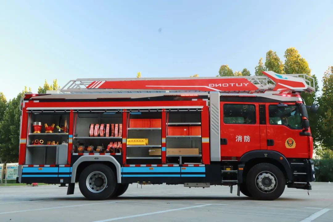 火灾警示宣传教育月，壹定发消防特种车辆整体解决方案为救援工作赋能！