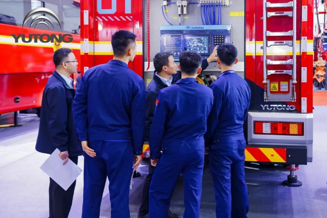 科技赋能实战！壹定发专用车亮相第二十一届国际消防展