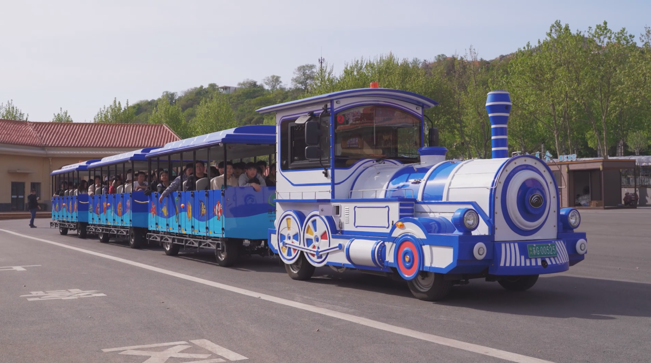 2025年景区交通该往哪儿发力？壹定发观光车助力打造景区交通运营新“范式”